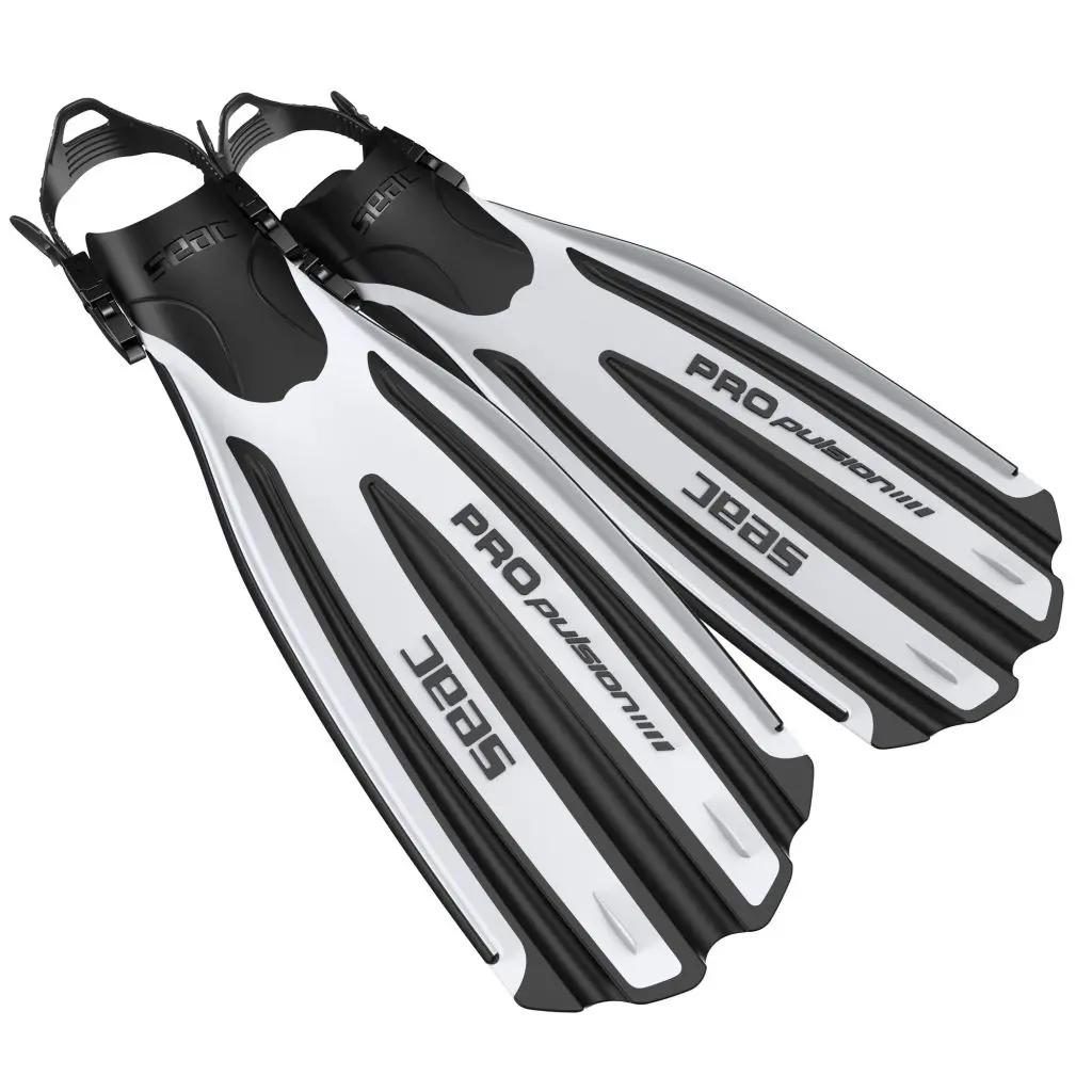 Open Heel Fin Propulsion